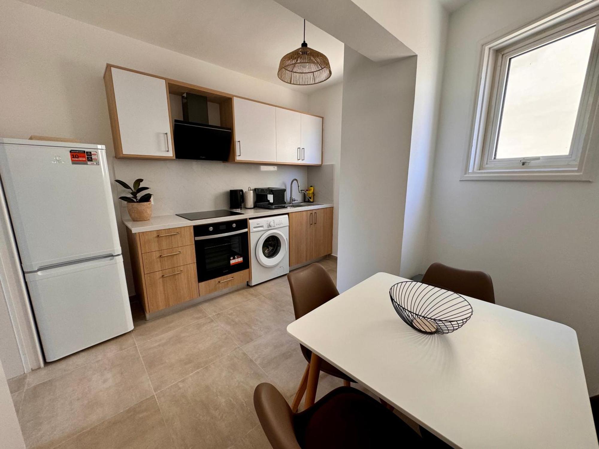 Apartament Luxury Two Bed Kato Flat *